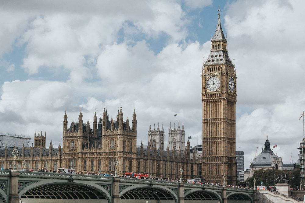 Εικόνα του Big Ben, φροντιστήριο Ρούλα Μακρή.